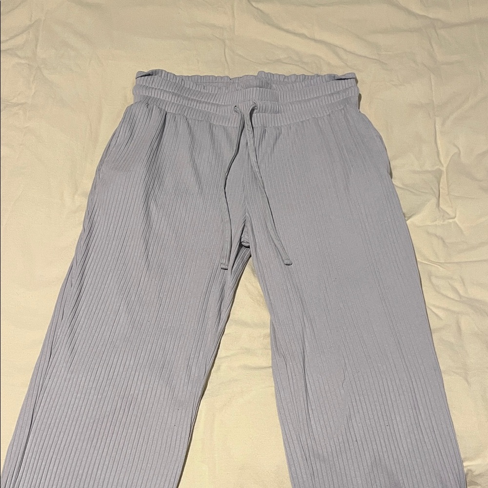 Wide Leg Sweats/joggers
Blueish grey